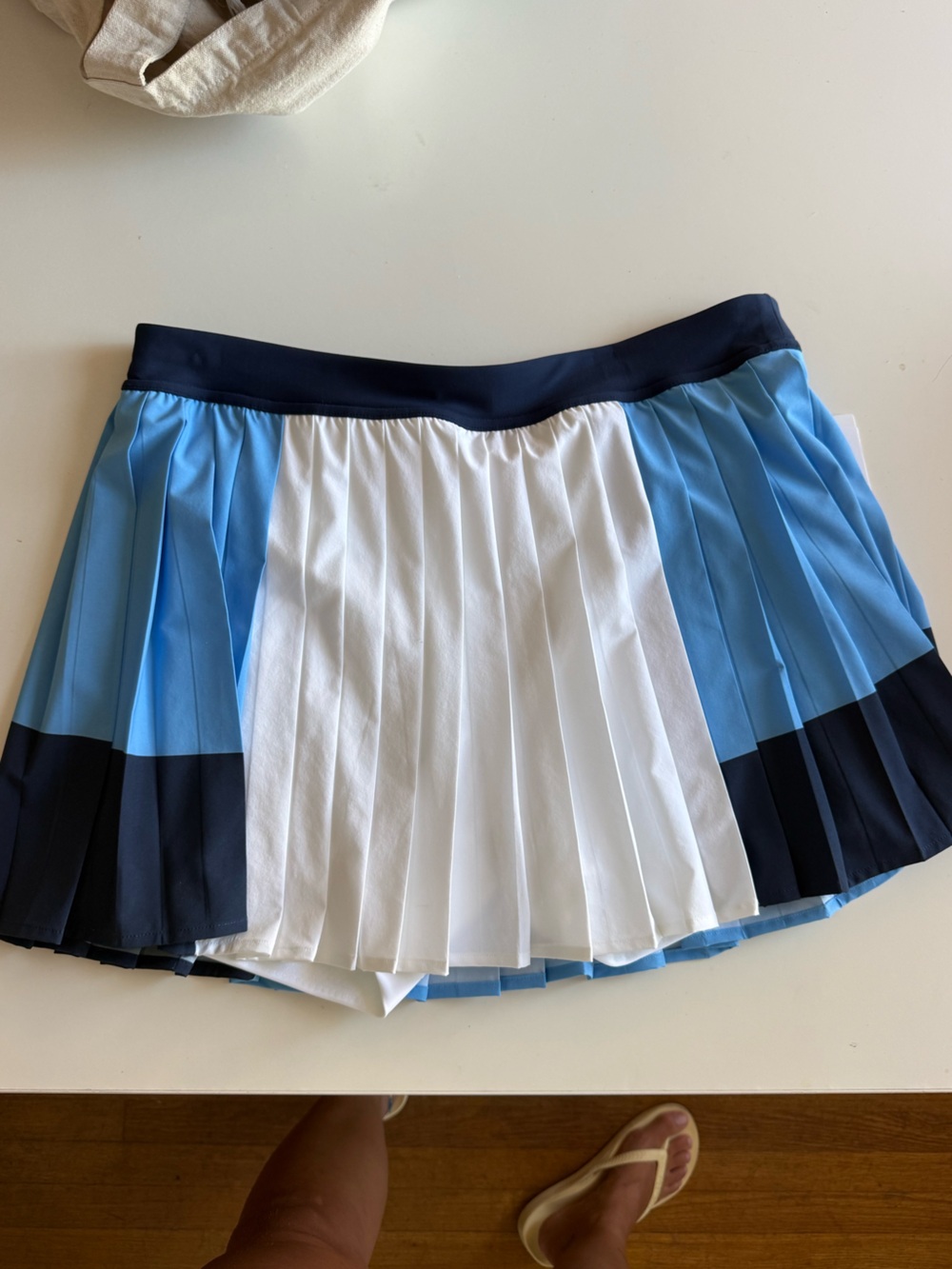 Lululemon court champ tennis skirt